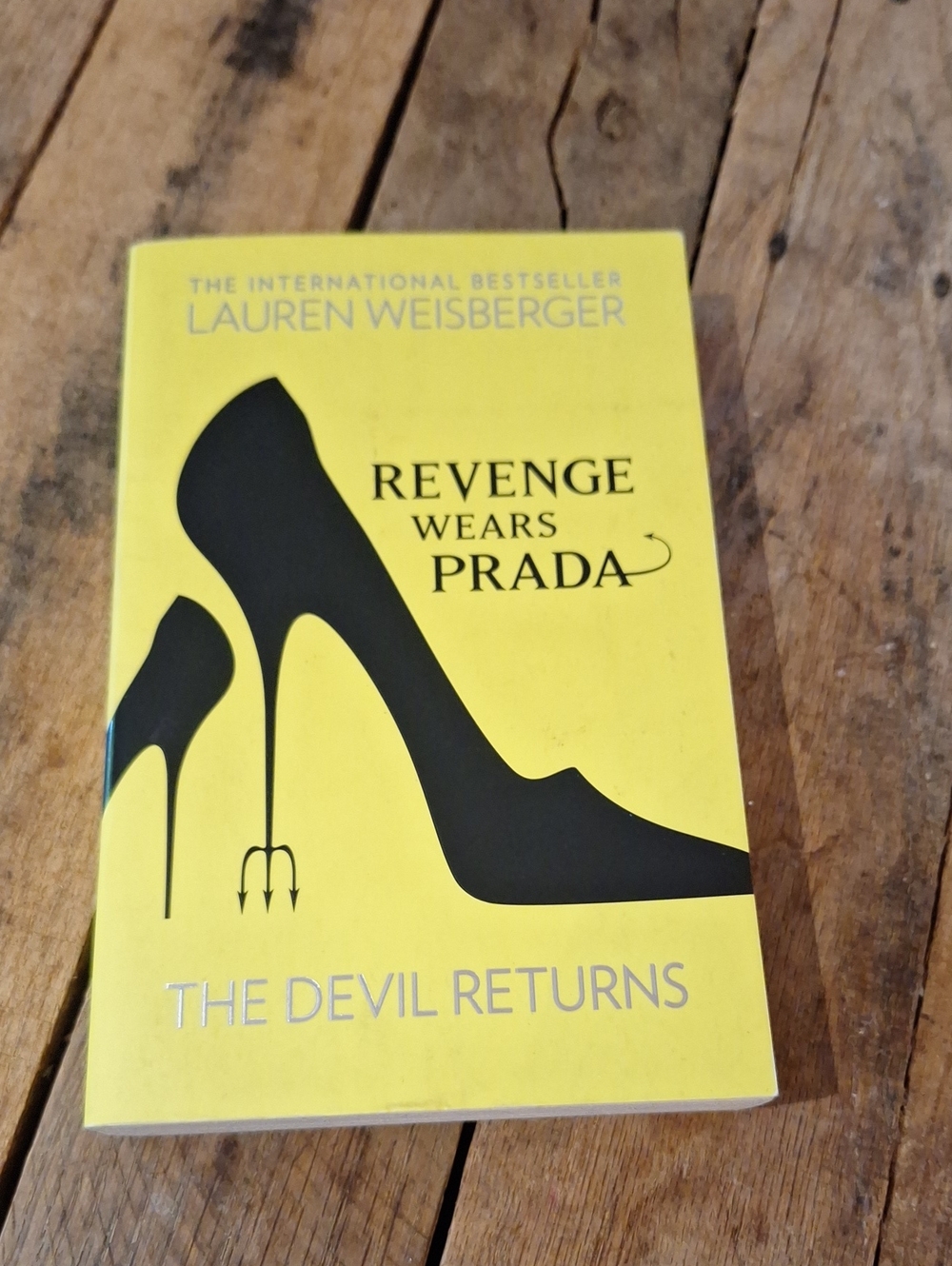Revenge Wears Prada By Lauren Weisberger